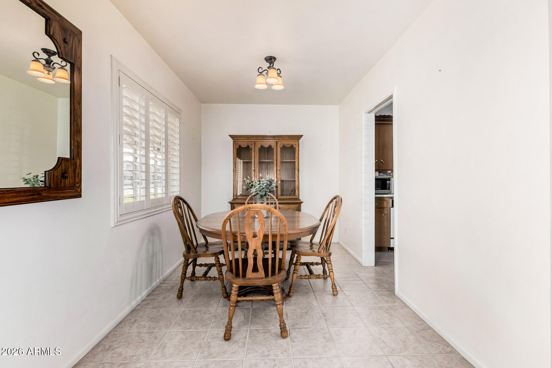 102 S CATALINA Street