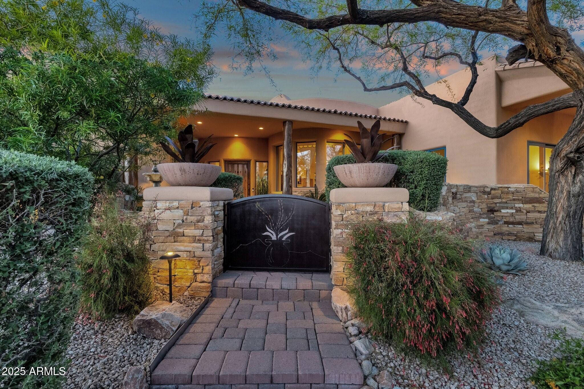 12424 E POINSETTIA Drive