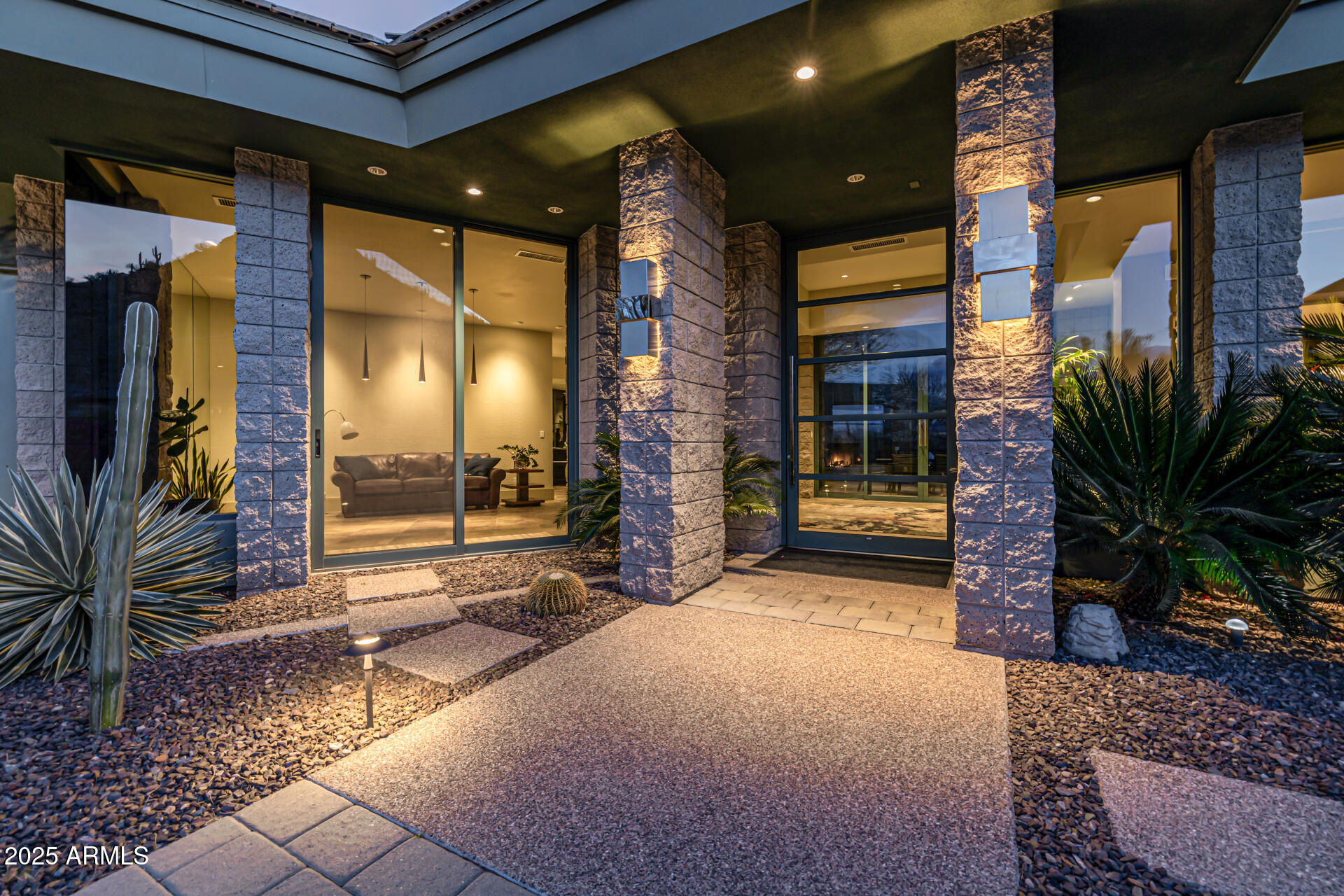 11935 E CASITAS DEL RIO Drive