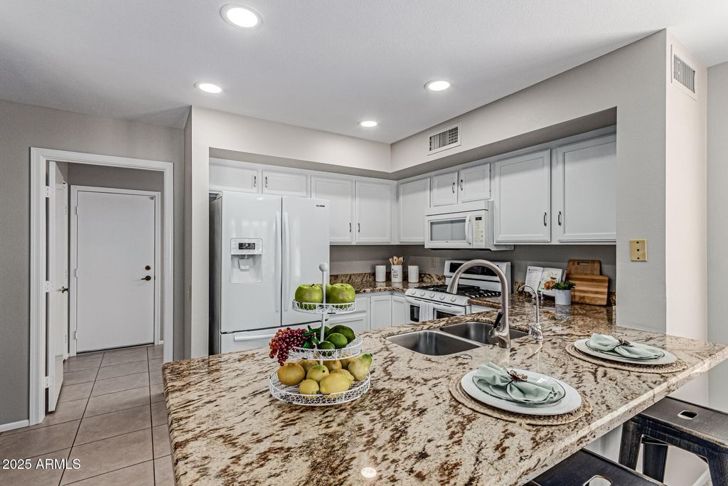 Photo of 20622 N 142nd Avenue, Sun City West, AZ 85375 (MLS # 6922253)