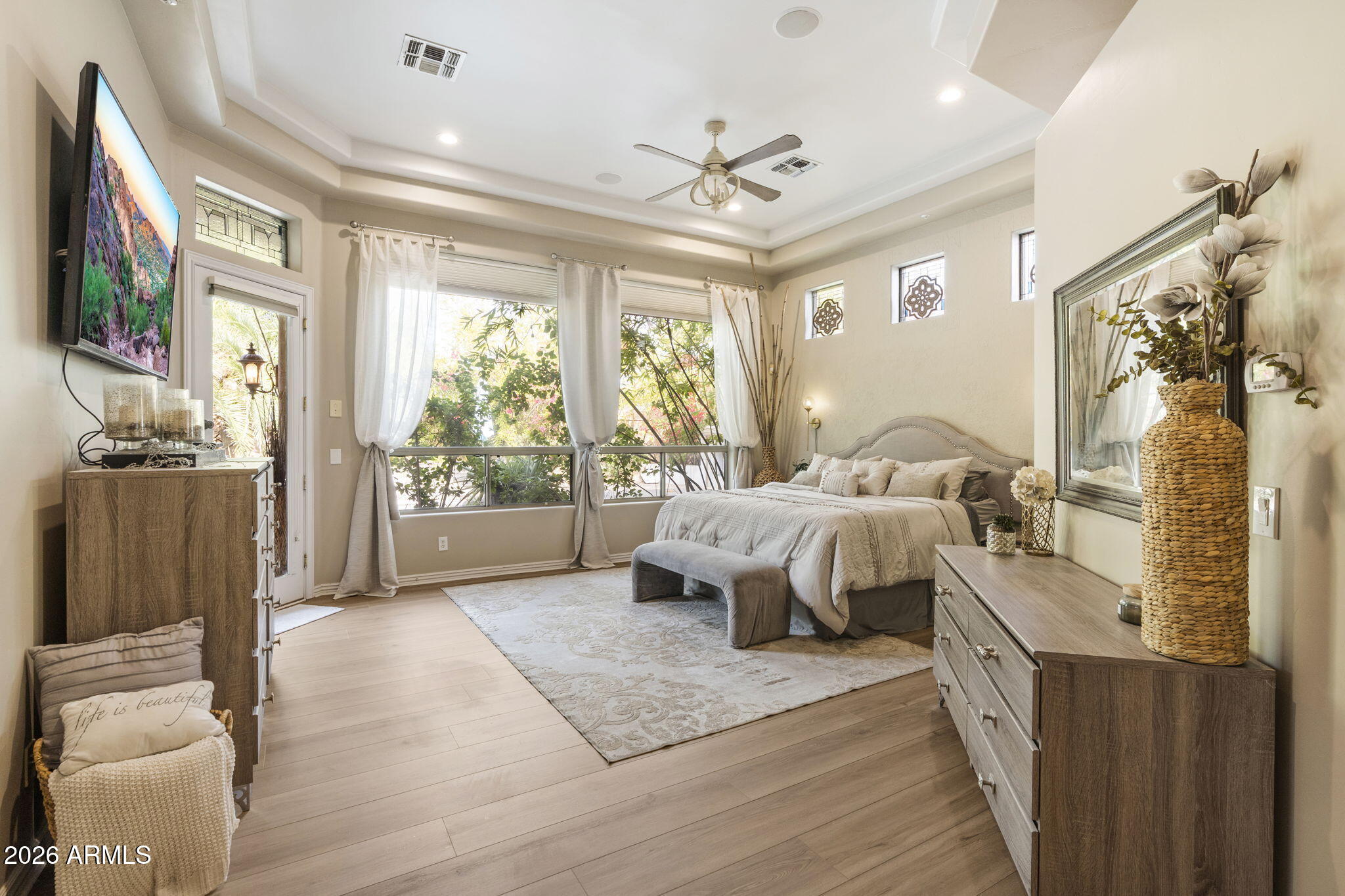 11126 E CANNON Drive