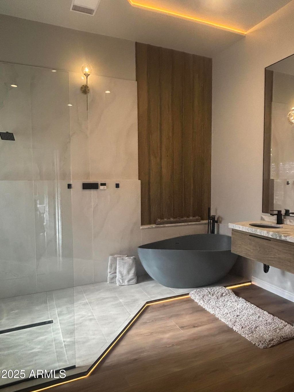 Photo of 11126 E Cannon Drive, Scottsdale, AZ 85259 (MLS # 6947120)