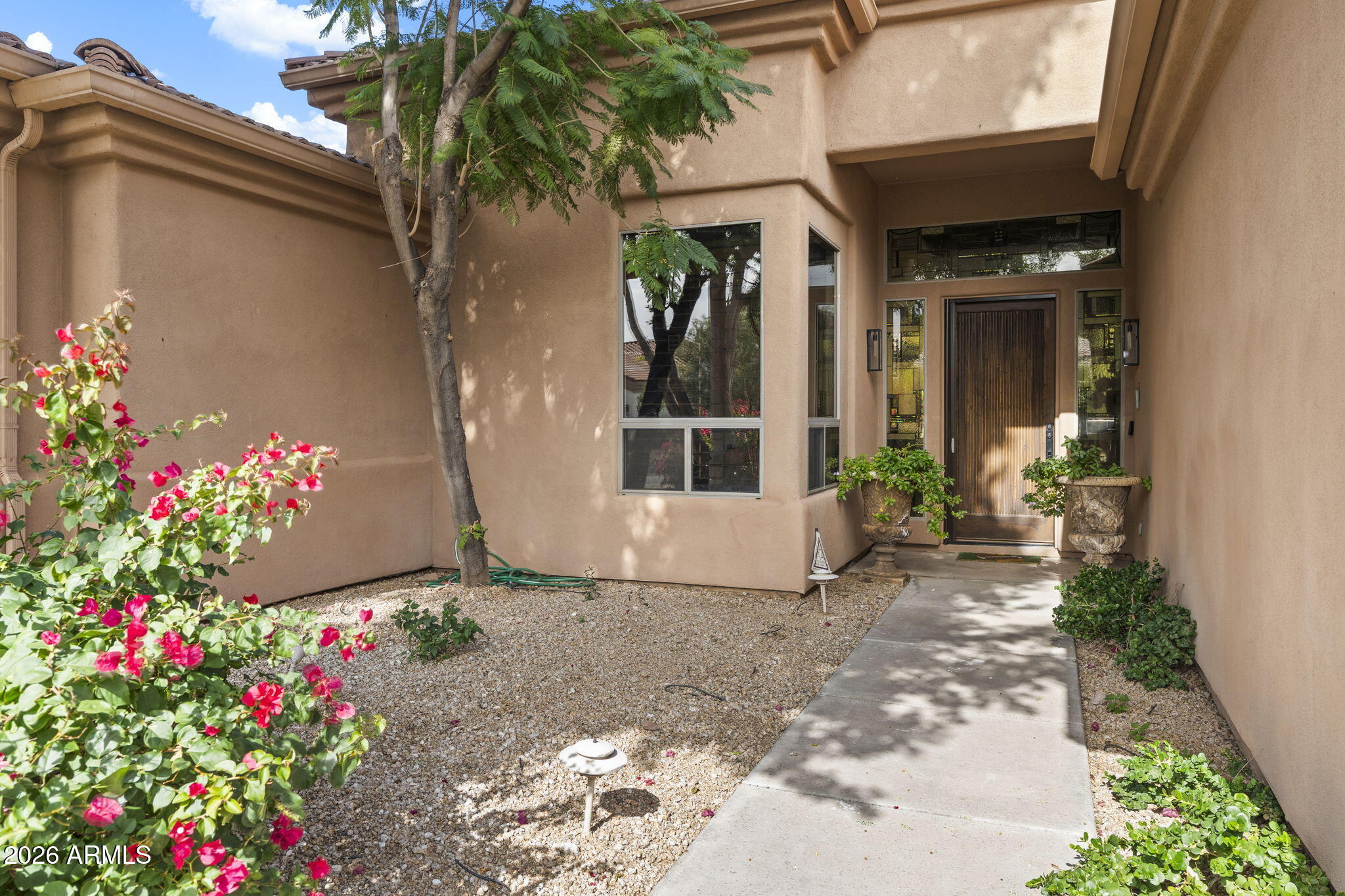 11126 E CANNON Drive