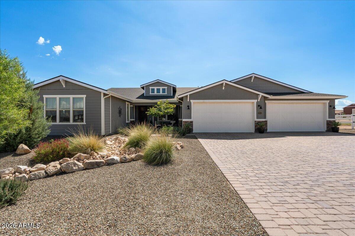 2625 NELSON Lane