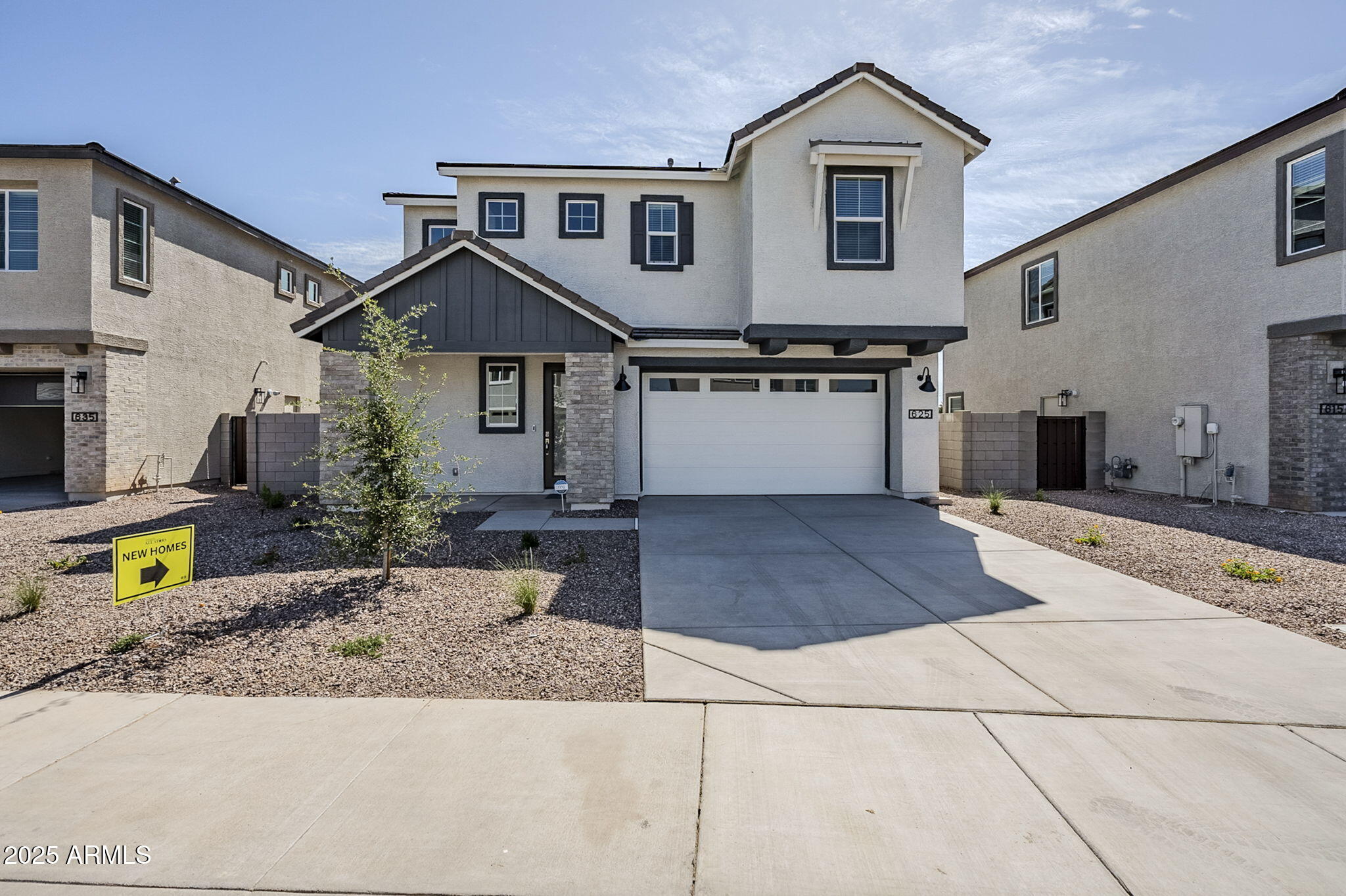 630 W LAREDO Street