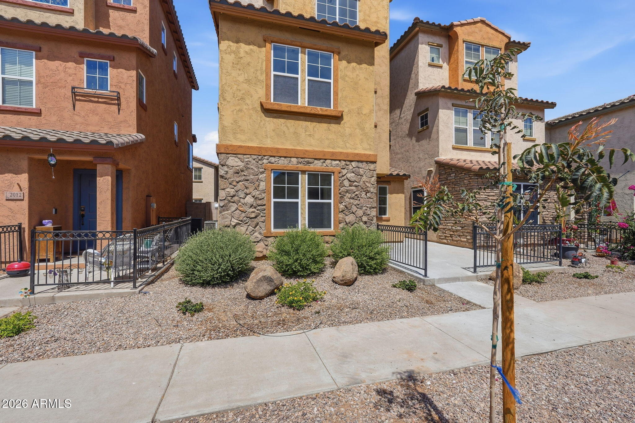 2016 N 78TH Avenue