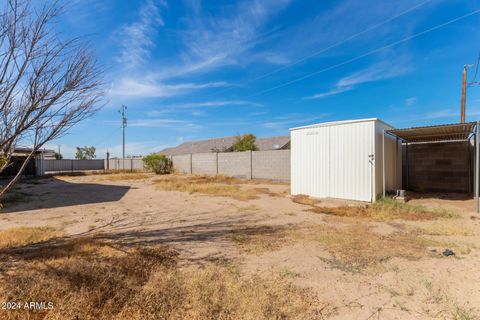 A home in Arizona City