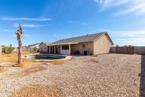 A home in Arizona City