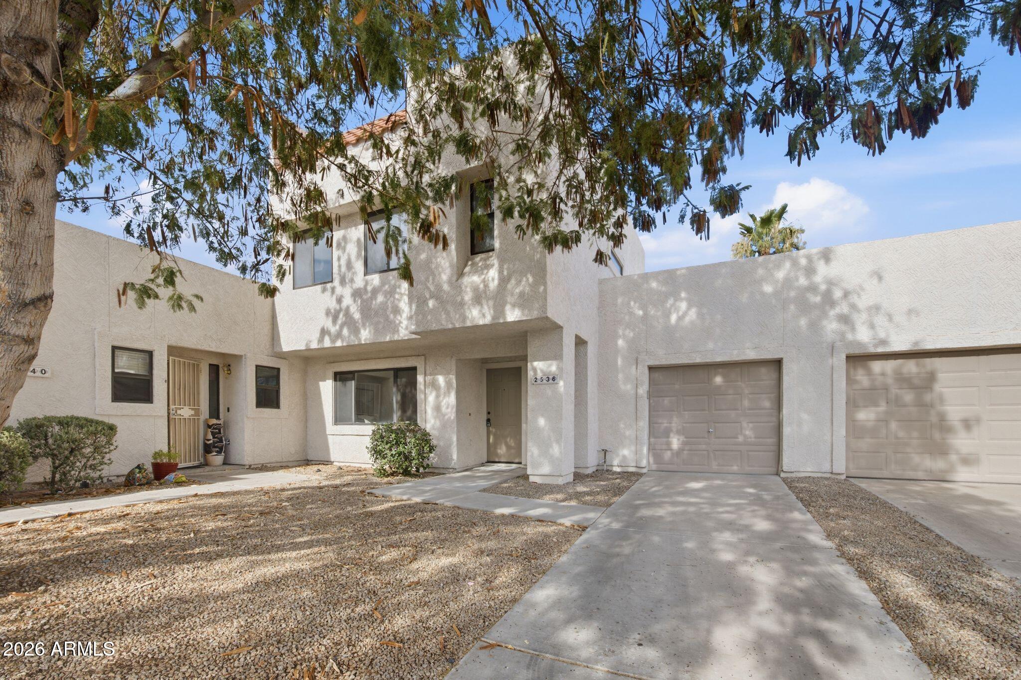 2536 W KATHLEEN Road