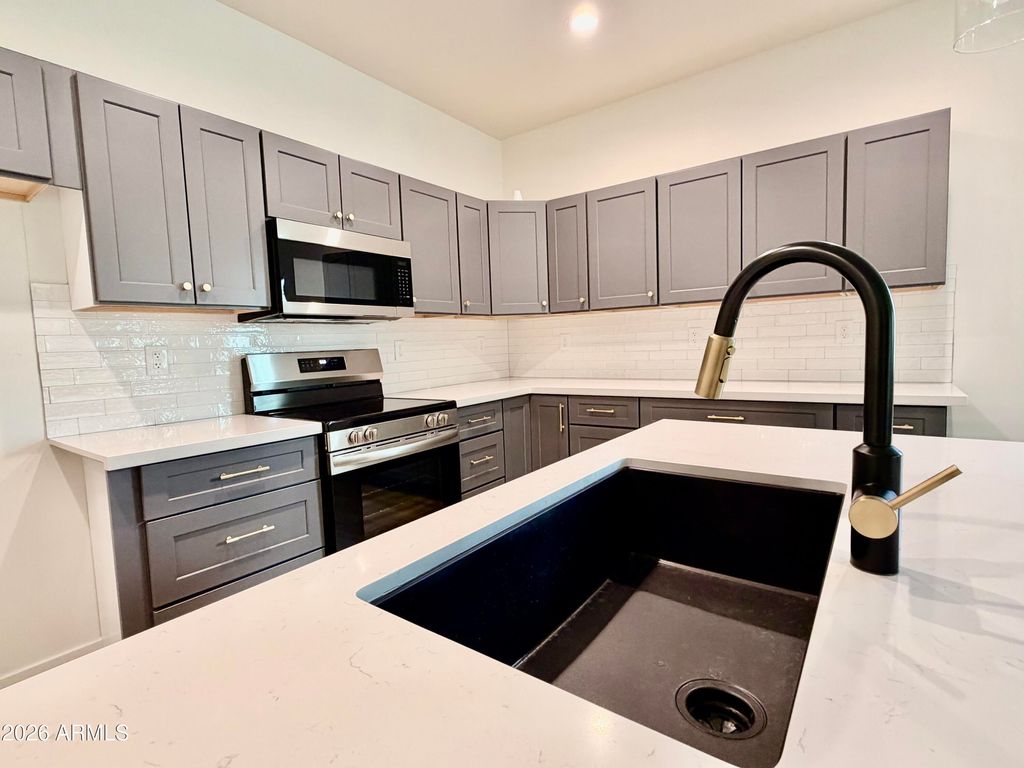 Photo of 721 W Ocotillo Street, Casa Grande, AZ 85122 (MLS # 6987489)