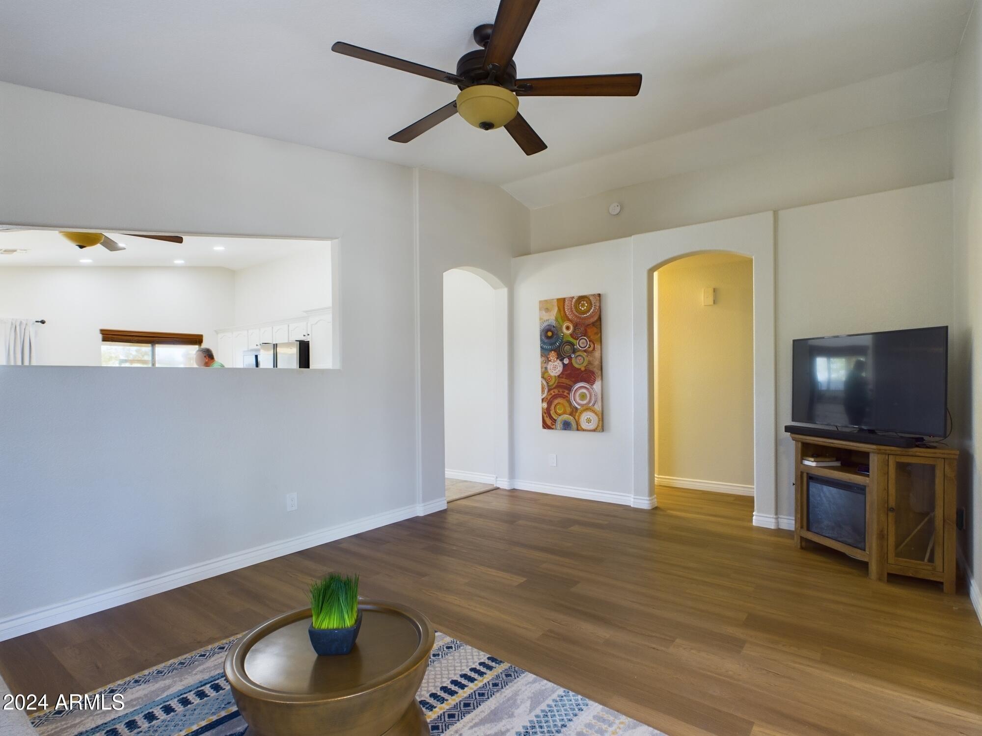 8735 W ROYAL PALM Road