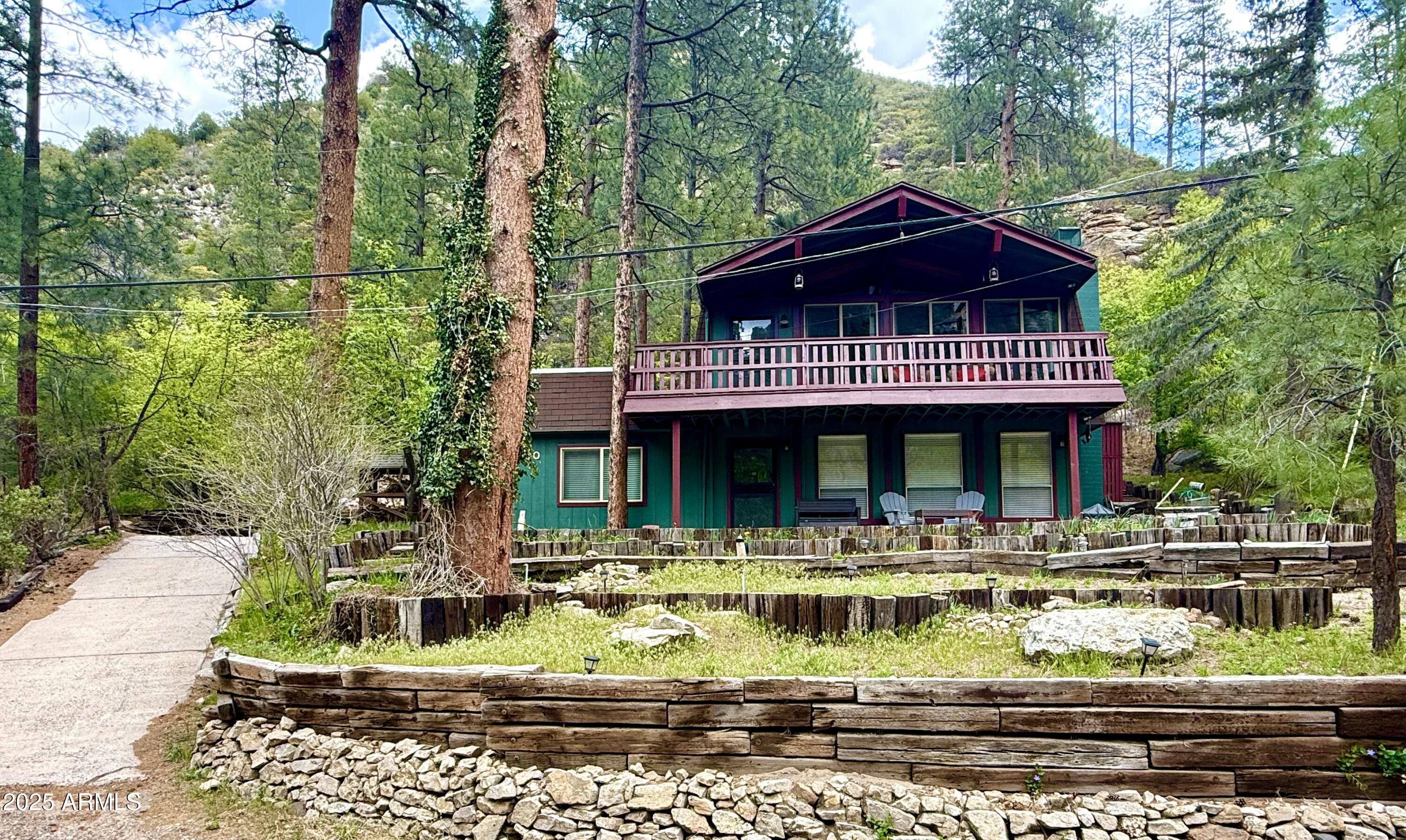 900 Shady Lane Road