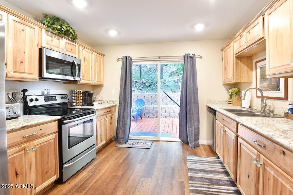 900 Shady Lane Road