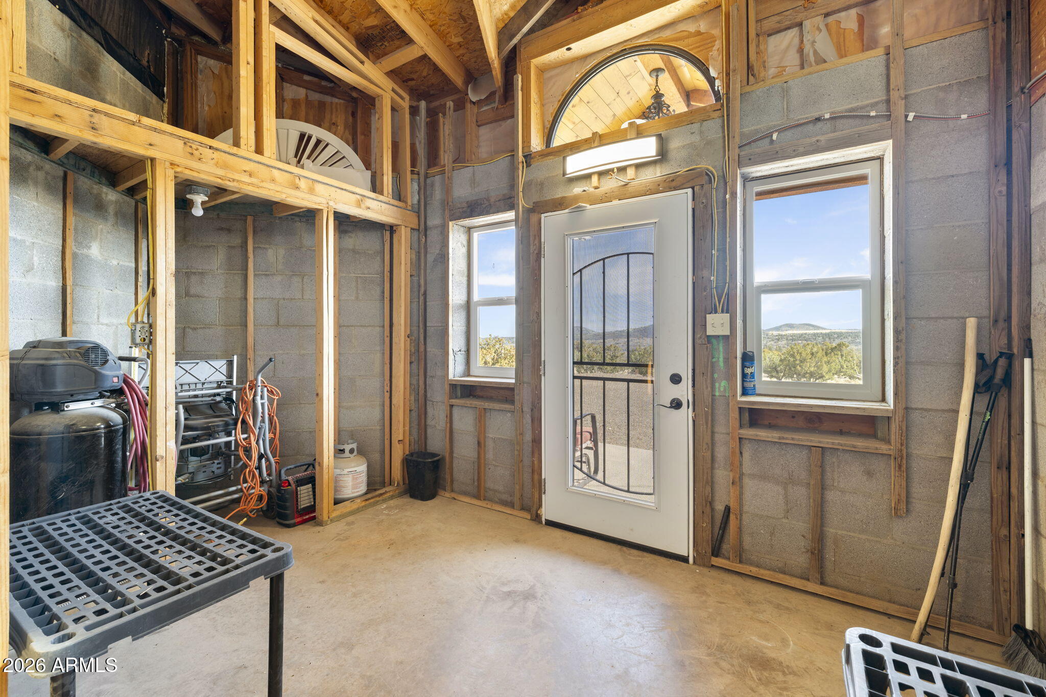 Flagstaff, Arizona, 86015, United States, 4 Bedrooms Bedrooms, ,2 BathroomsBathrooms,Residential,Active,2037109