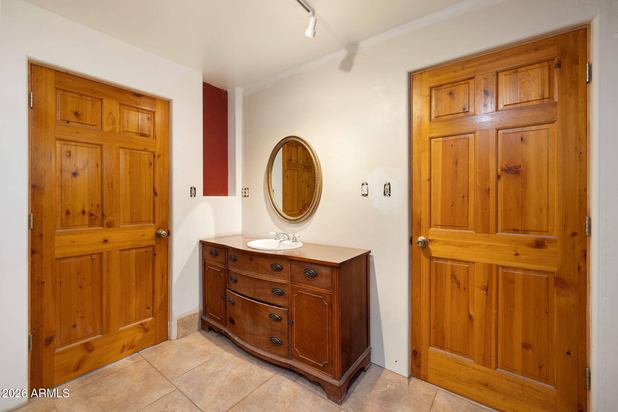 Flagstaff, Arizona, 86015, United States, 4 Bedrooms Bedrooms, ,2 BathroomsBathrooms,Residential,Active,2037109