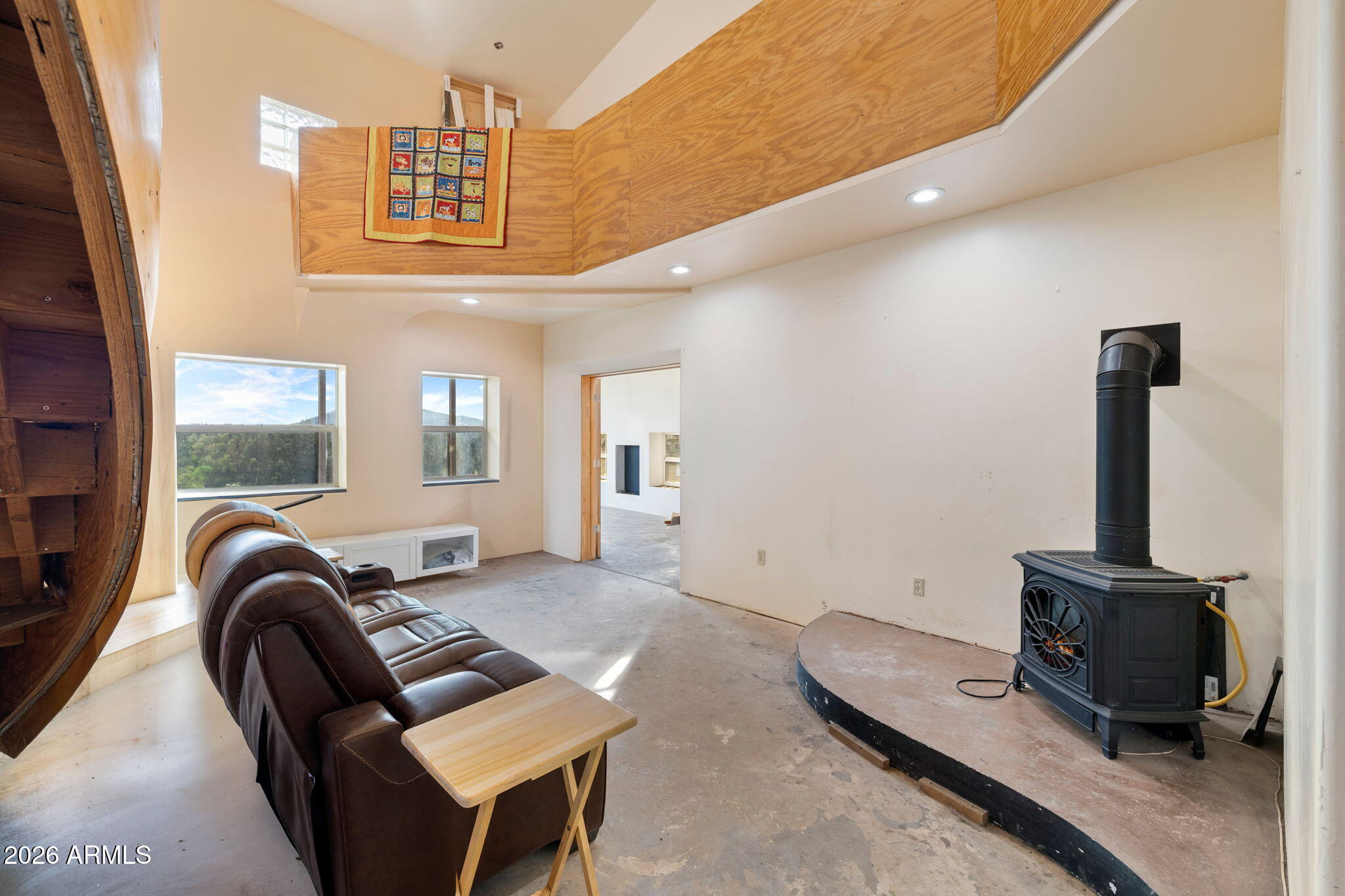Flagstaff, Arizona, 86015, United States, 4 Bedrooms Bedrooms, ,2 BathroomsBathrooms,Residential,Active,2037109