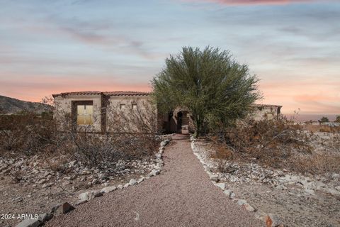 A home in Litchfield Park