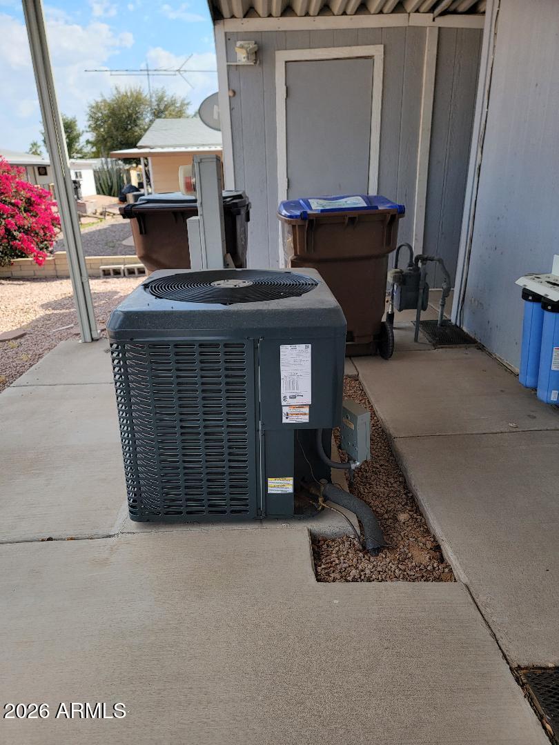 3731 N KANSAS Avenue