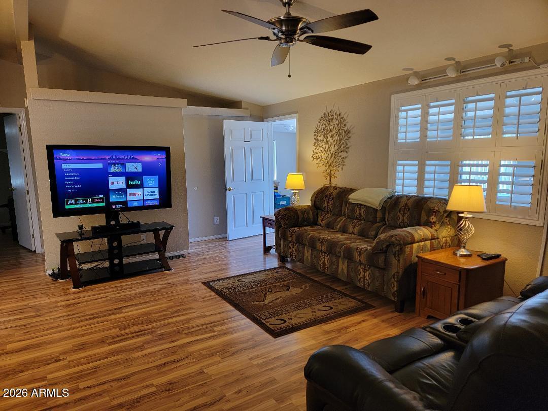 3731 N KANSAS Avenue