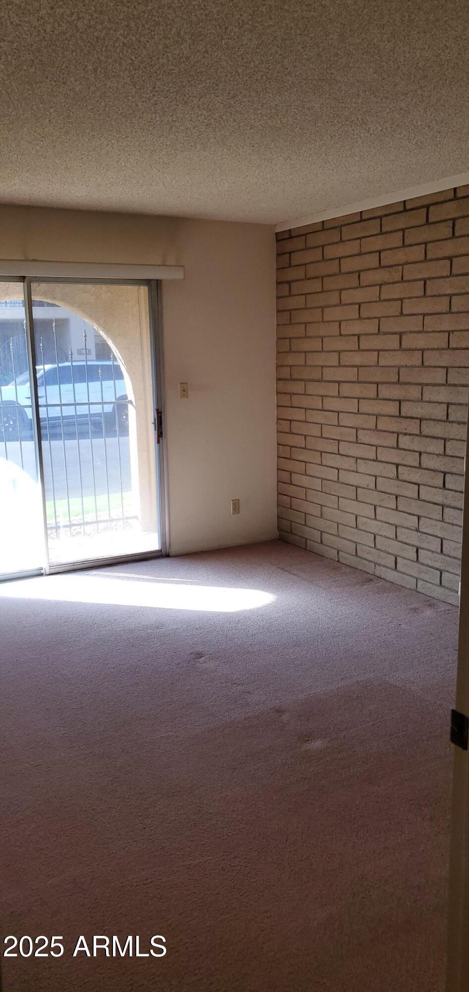 7844 E CRESTWOOD Way