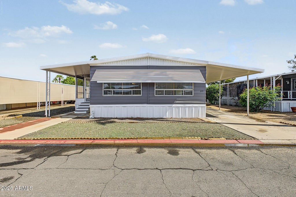 Photo of 2650 W Union Hills Drive #320, Phoenix, AZ 85027 (MLS # 7094704)