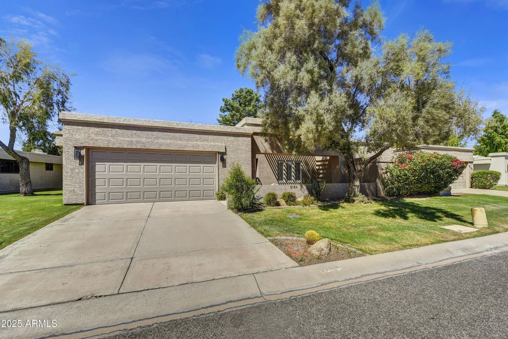 Photo of 8184 E Del Cuarzo Drive, Scottsdale, AZ 85258 (MLS # 6948834)