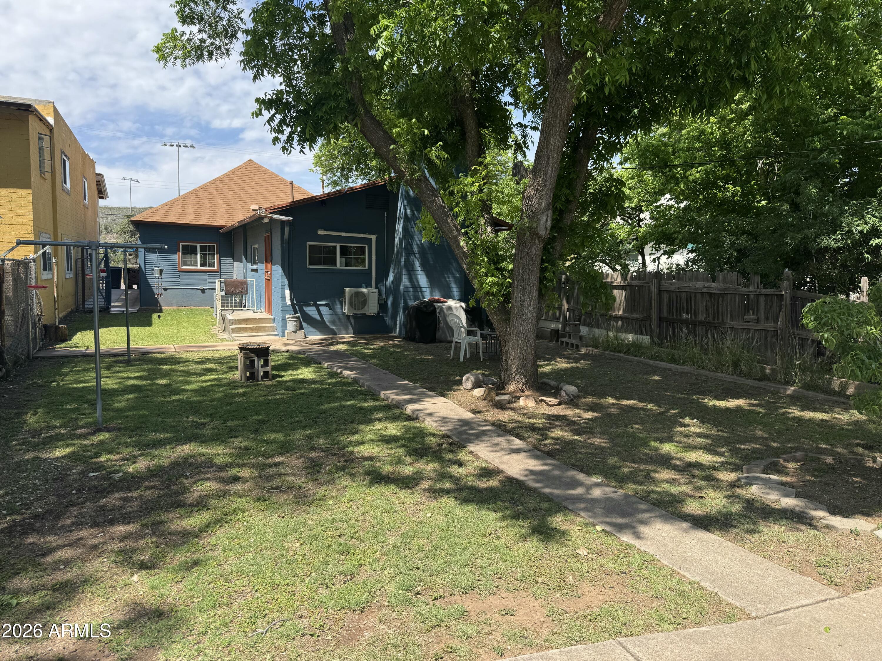 Warren - Residential
