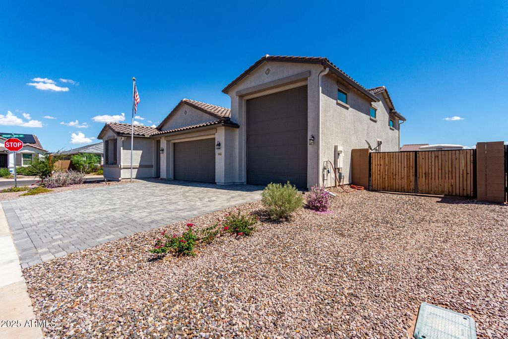 Photo of 662 S Parker Lane, Casa Grande, AZ 85122 (MLS # 6915827)
