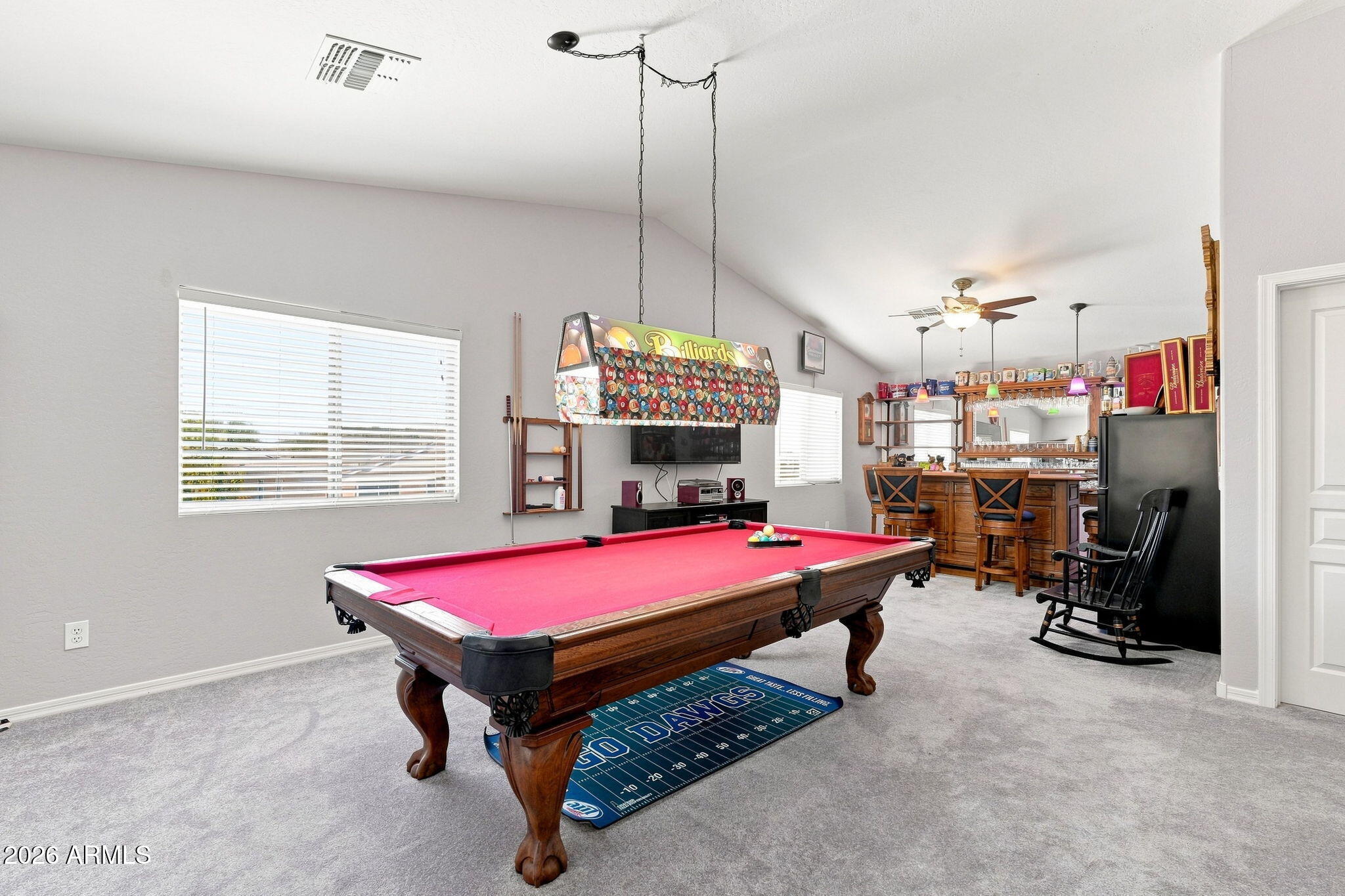 824 E WOLF HOLLOW Drive