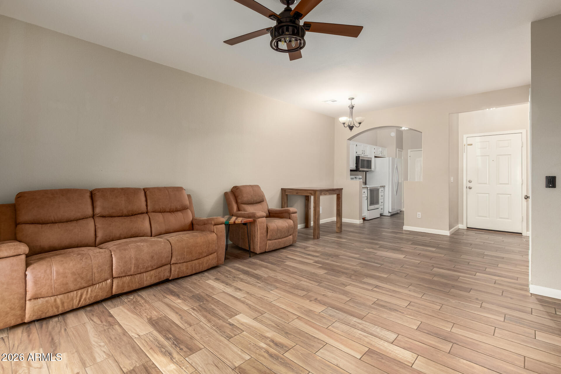 625 N HAMILTON Street 26