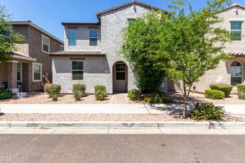 302 N 69TH Place Mesa AZ 85207