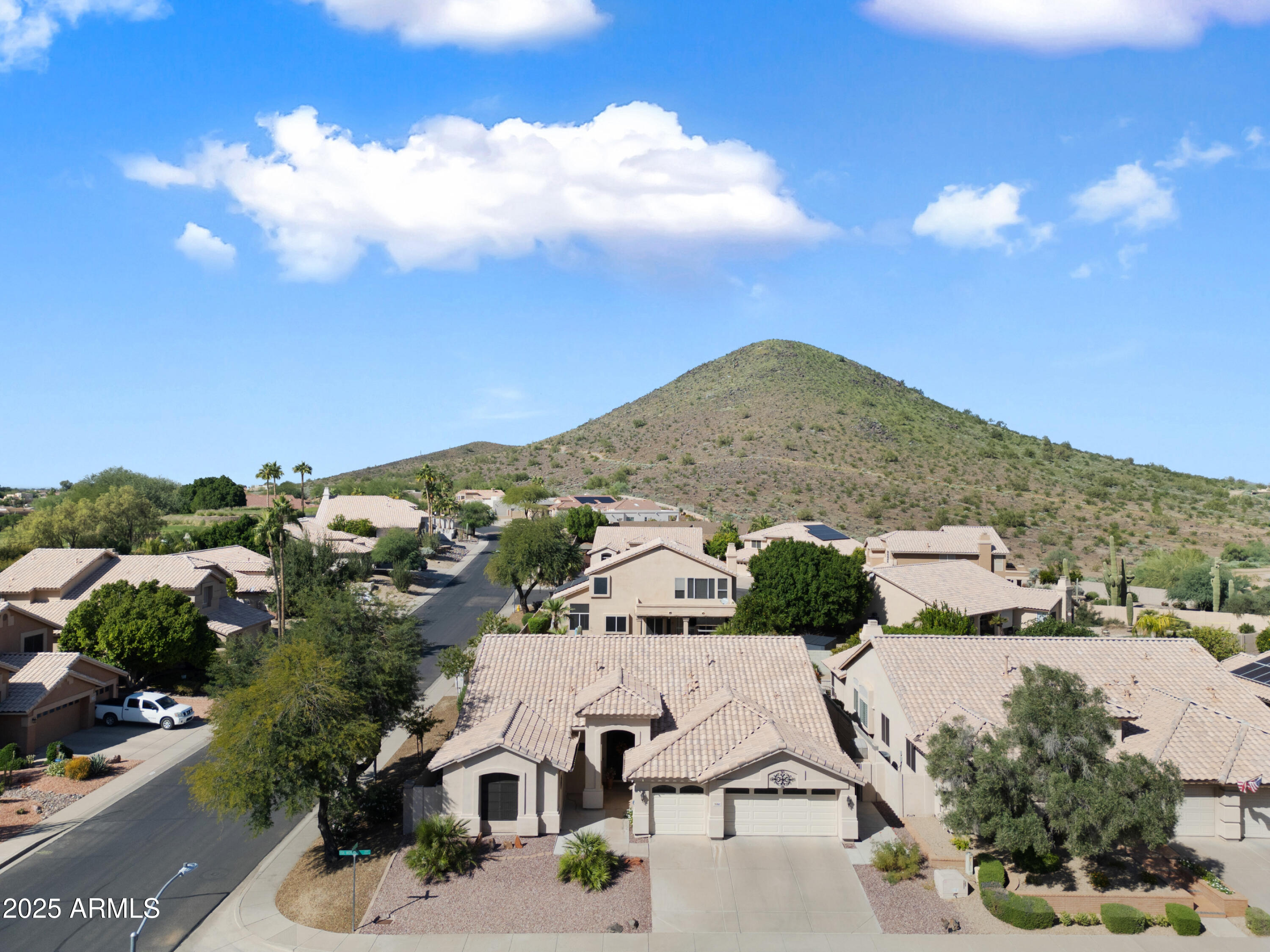 5960 W VIA MONTOYA Drive