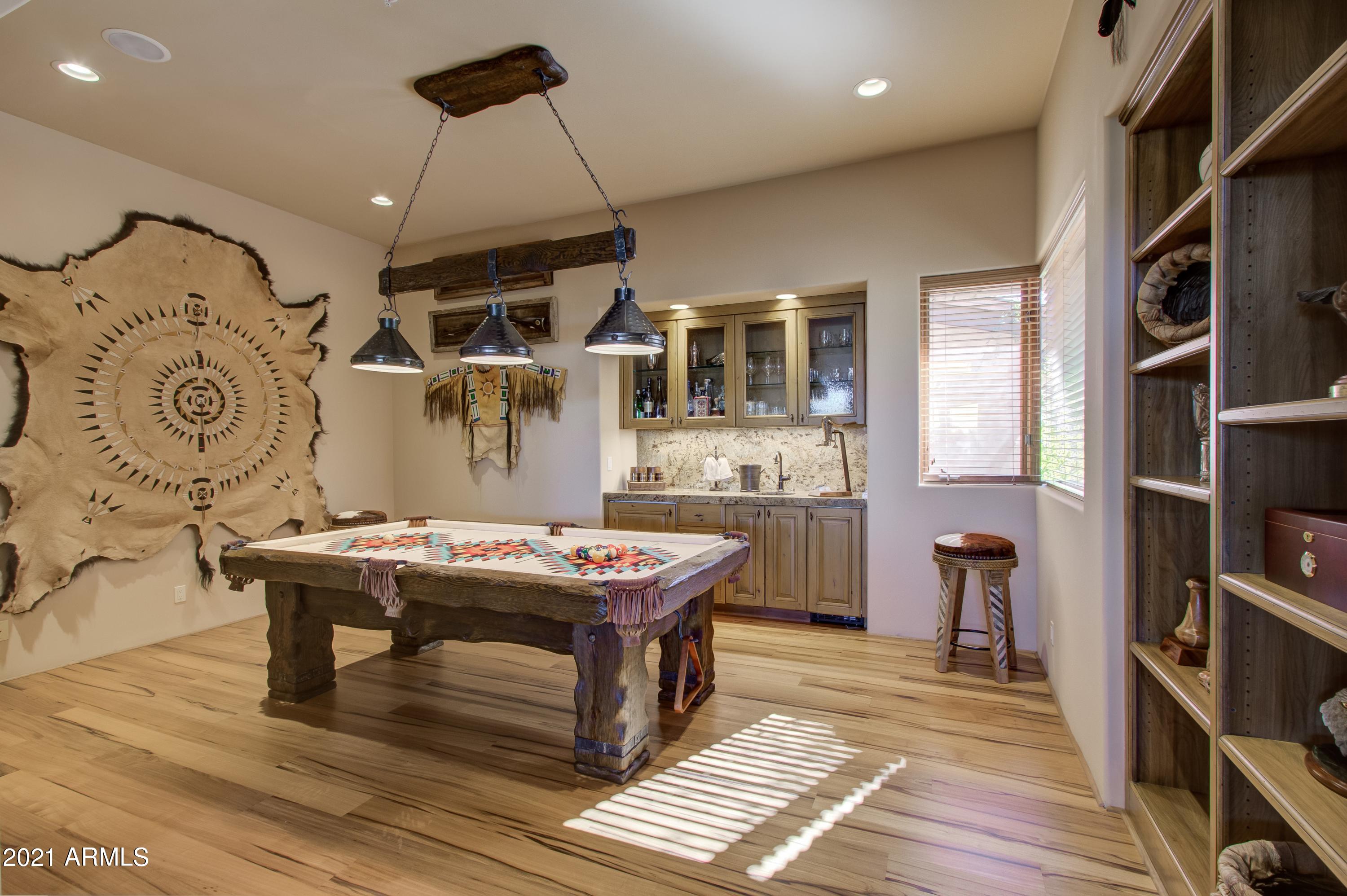 Estancia - Residential