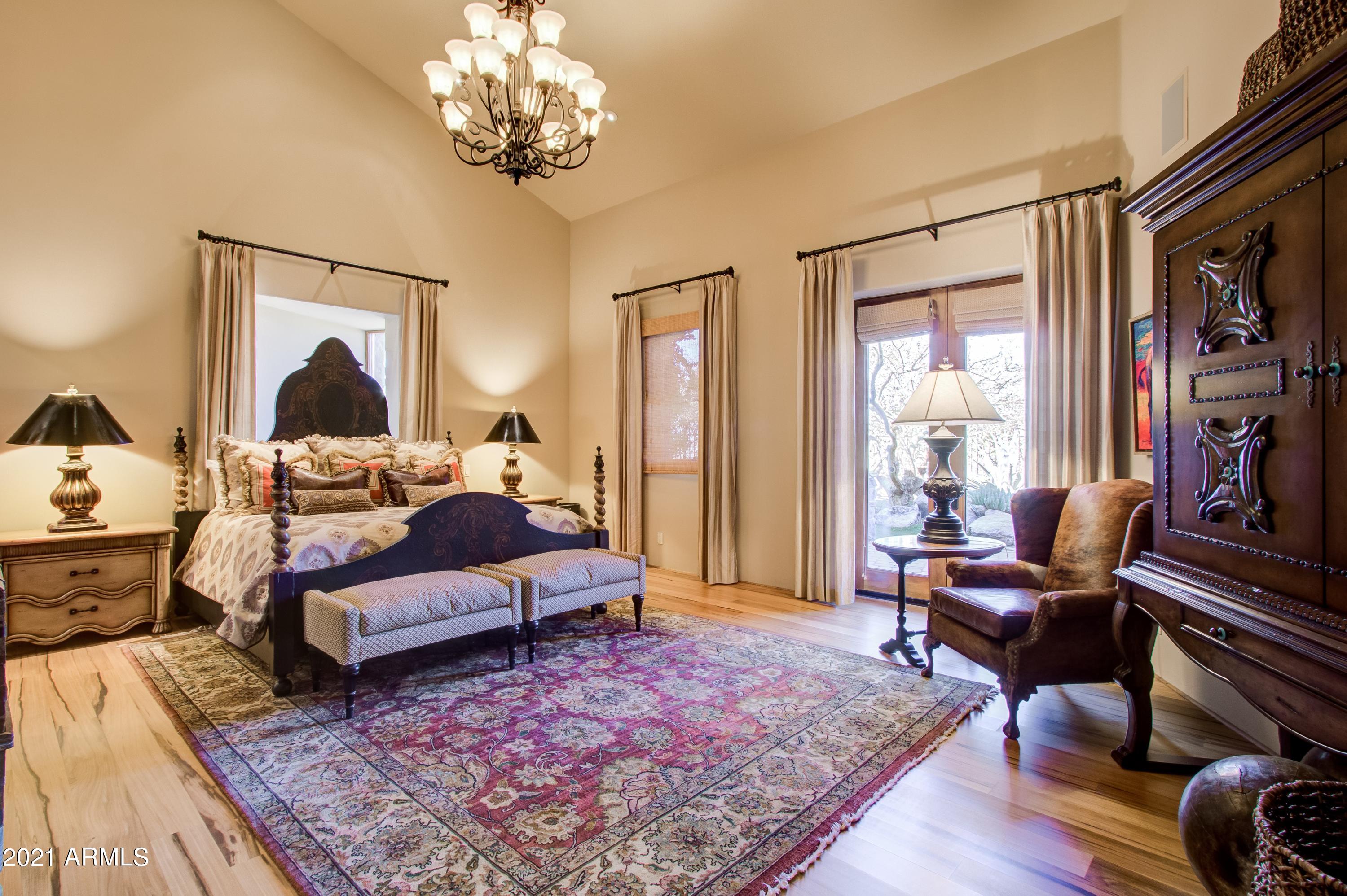 Estancia - Residential