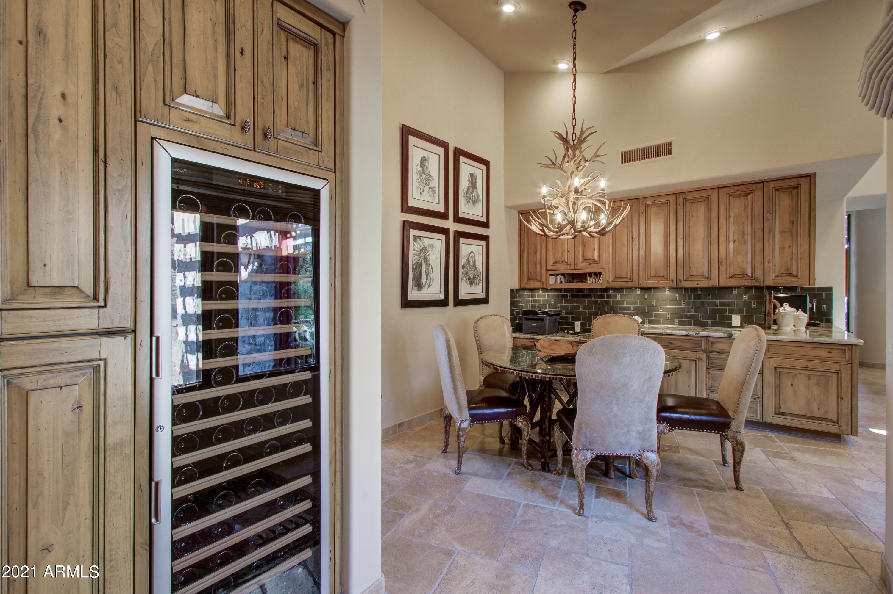Estancia - Residential