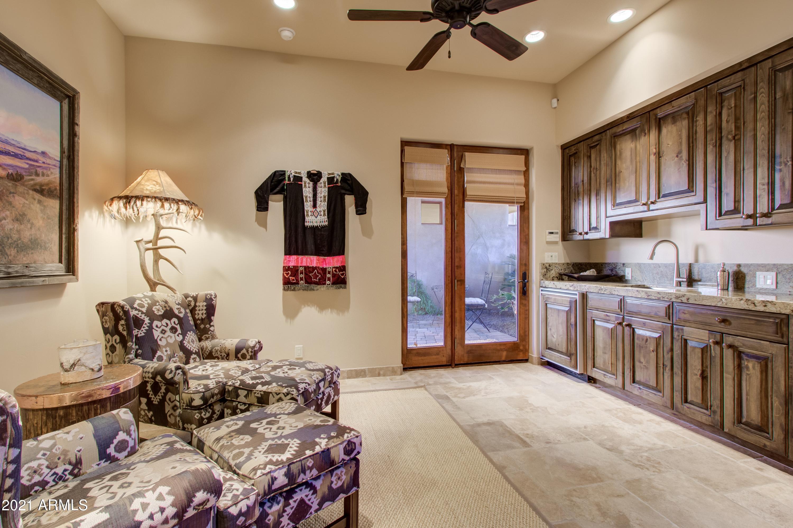 Estancia - Residential