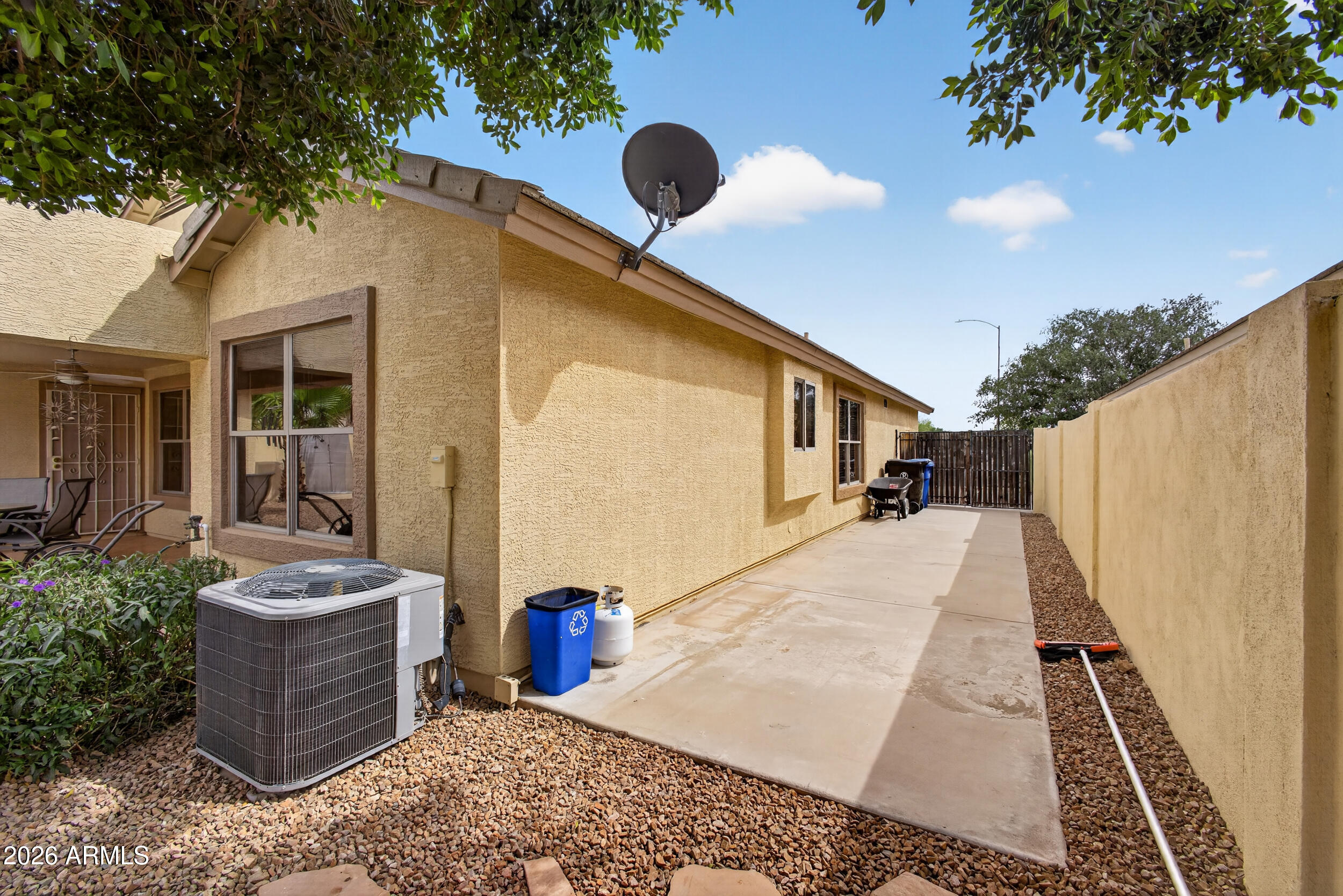 MERIDIAN POINTE UNIT 1 - Residential