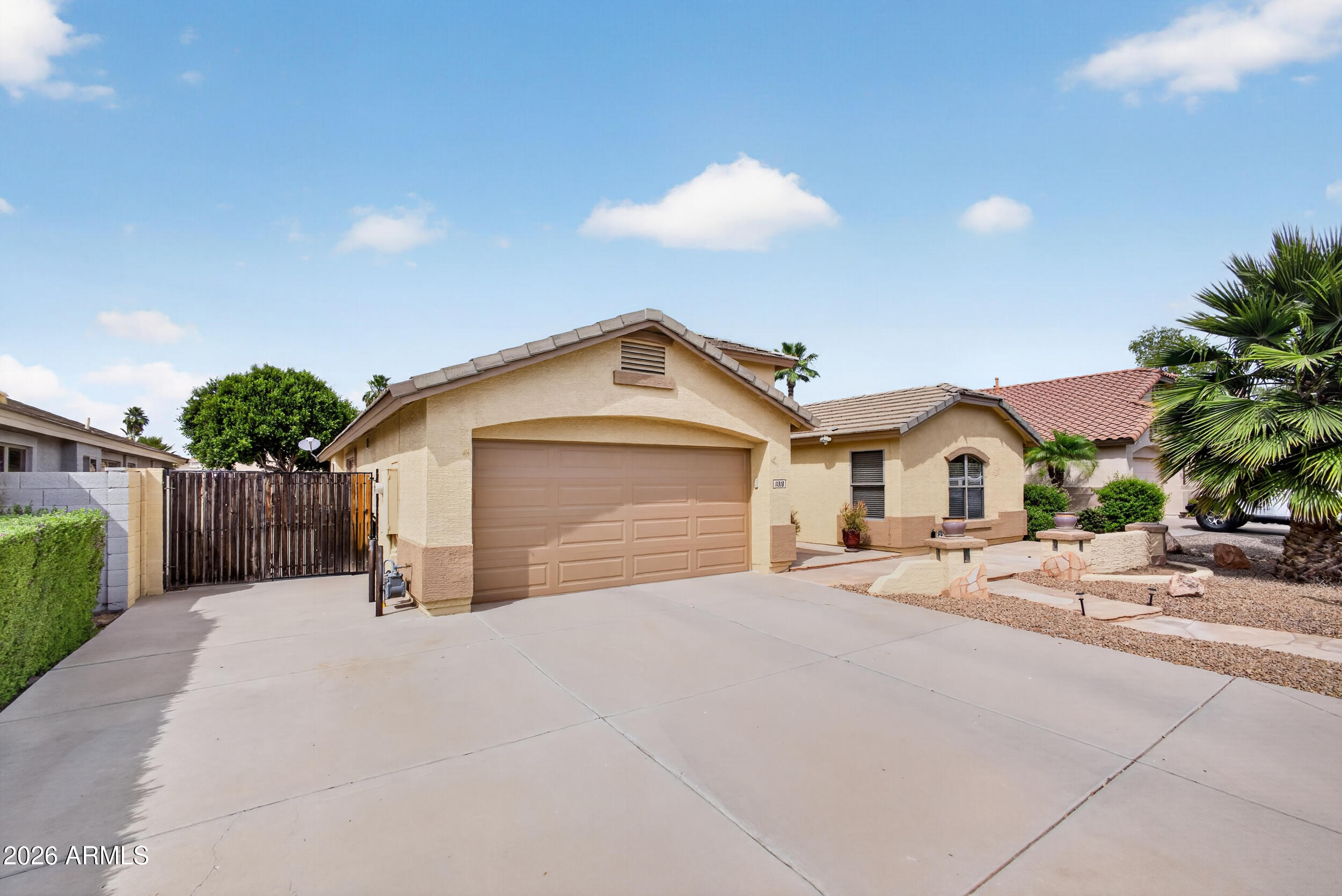 11318 E PRONGHORN Avenue