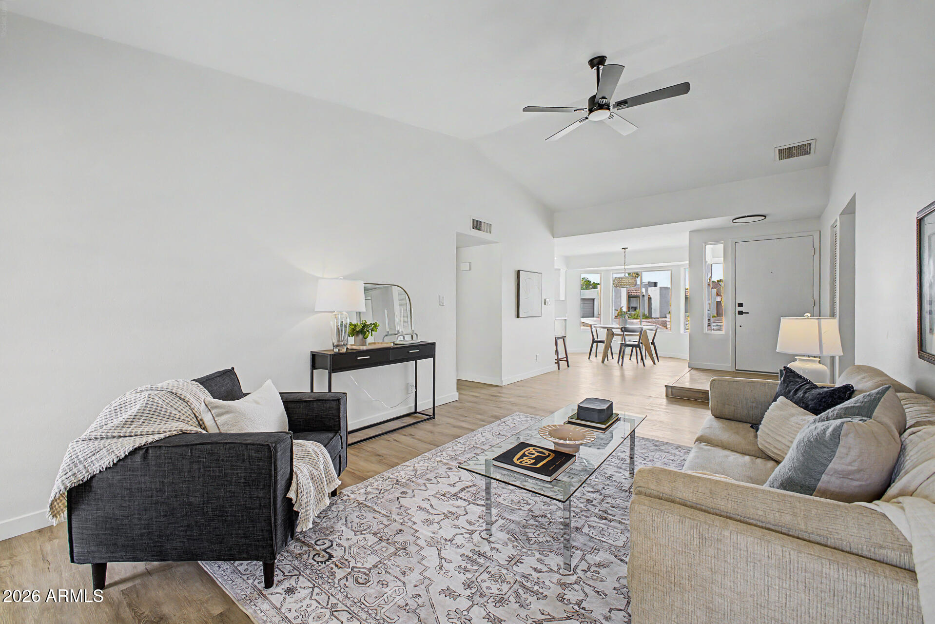 807 W BENTRUP Street