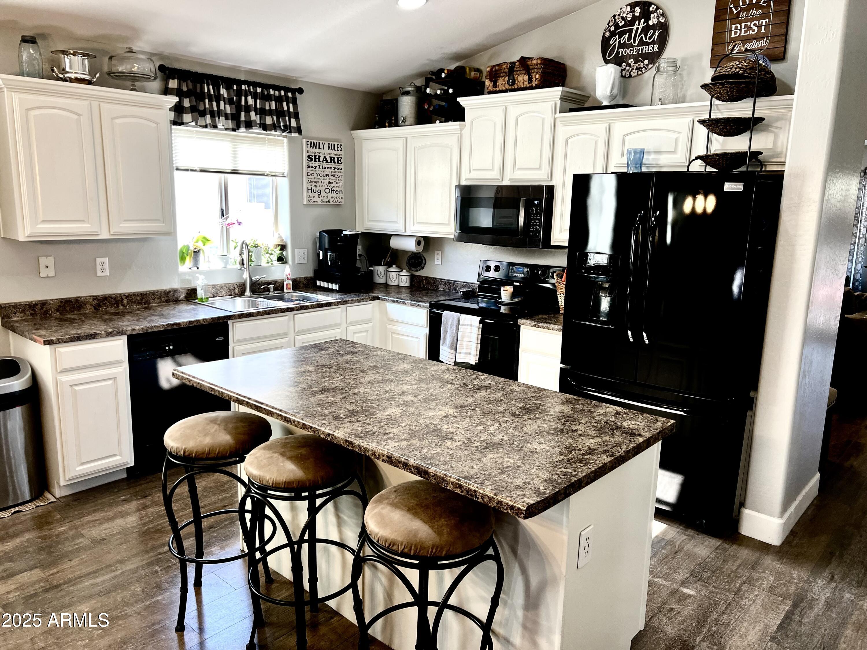 12027 W MORNING DOVE Drive
