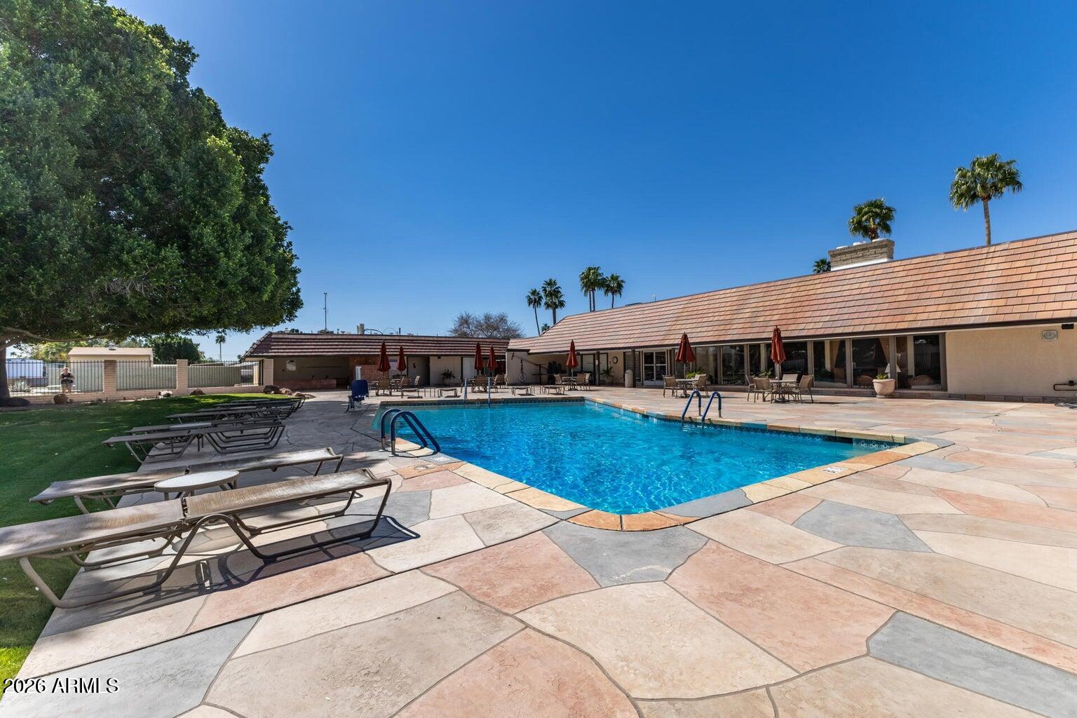 201 S GREENFIELD Road 157