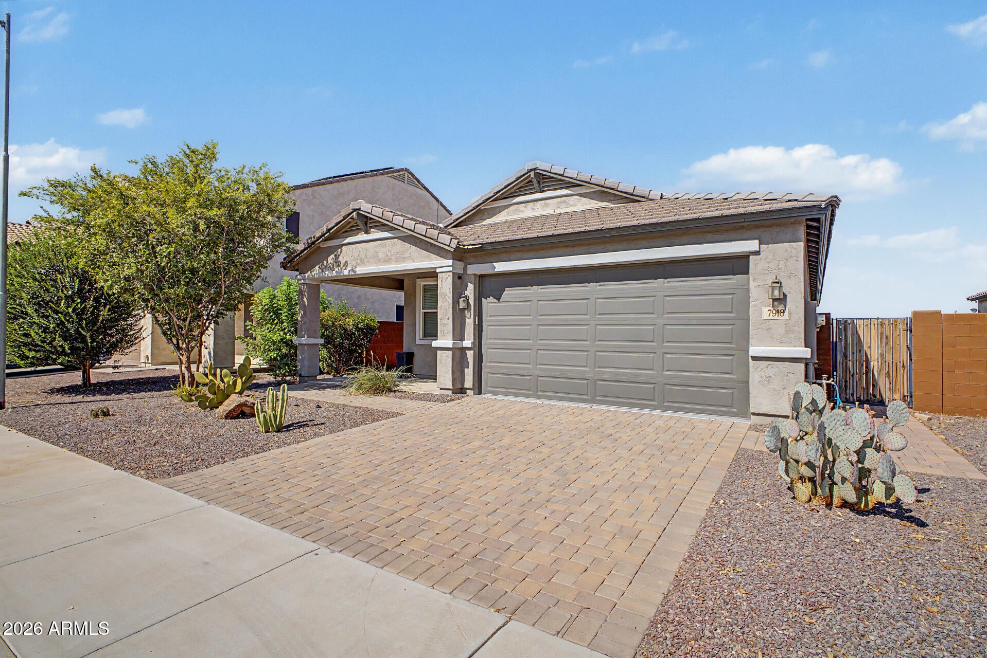7918 S 33RD Lane