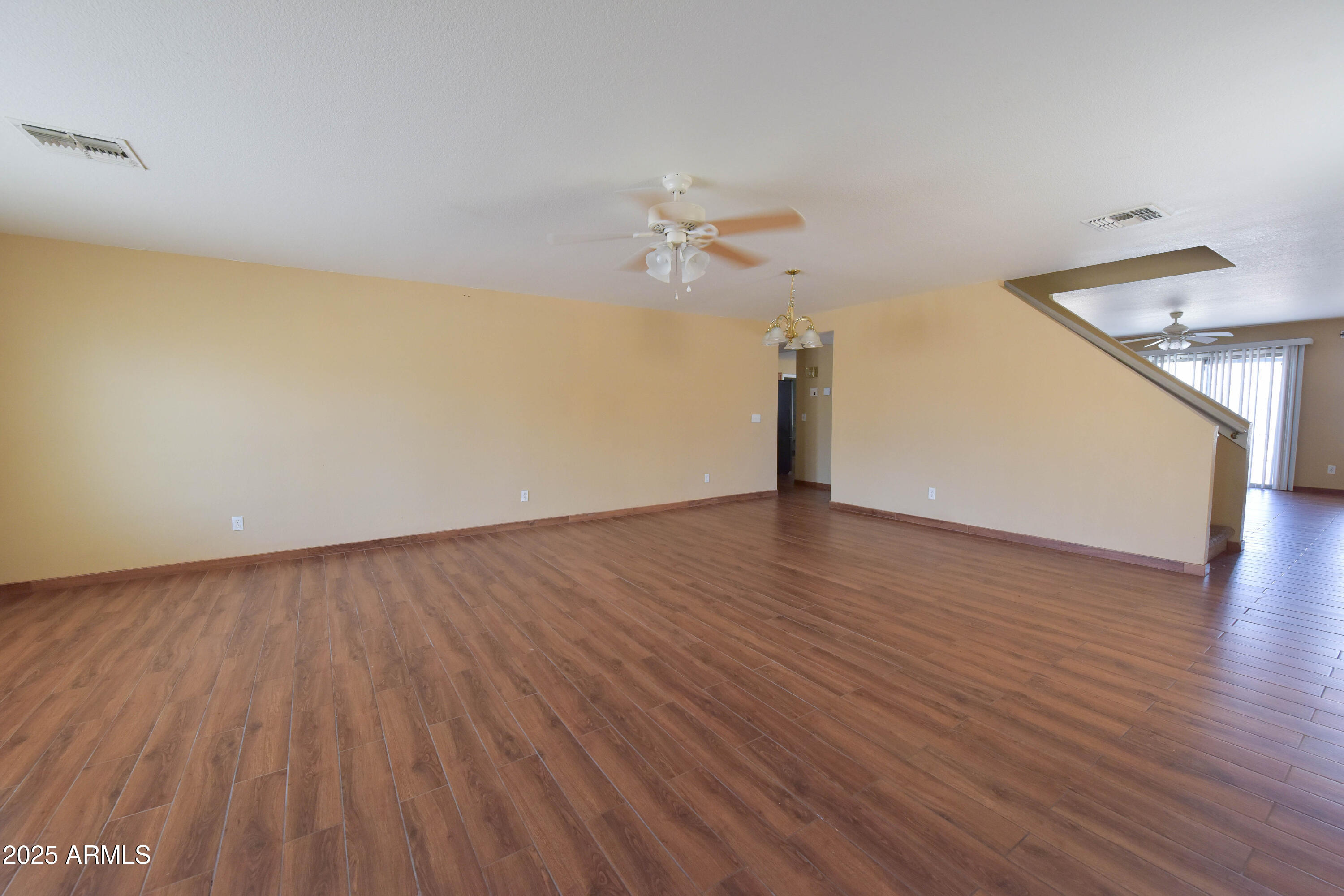 674 W PALO VERDE Street