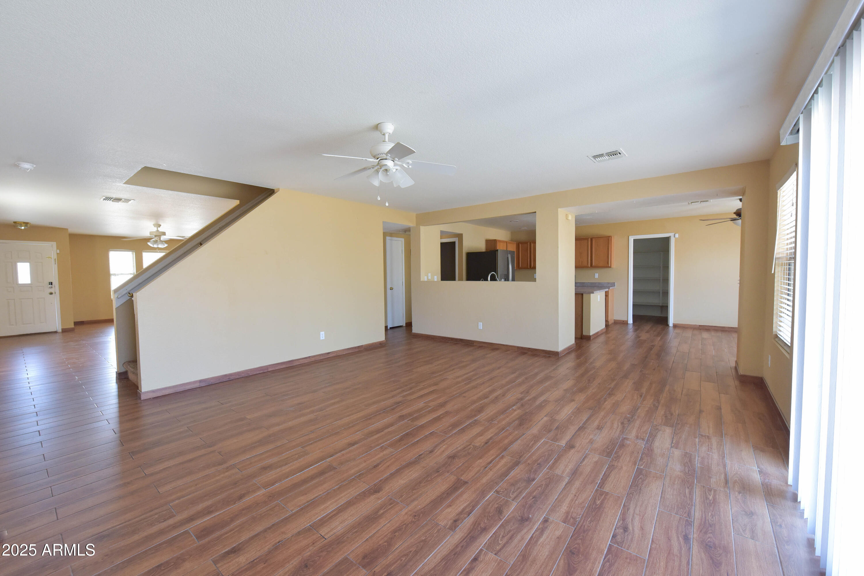 674 W PALO VERDE Street