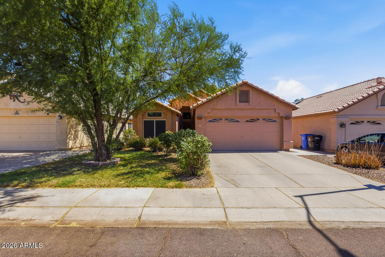315 W KELTON Lane