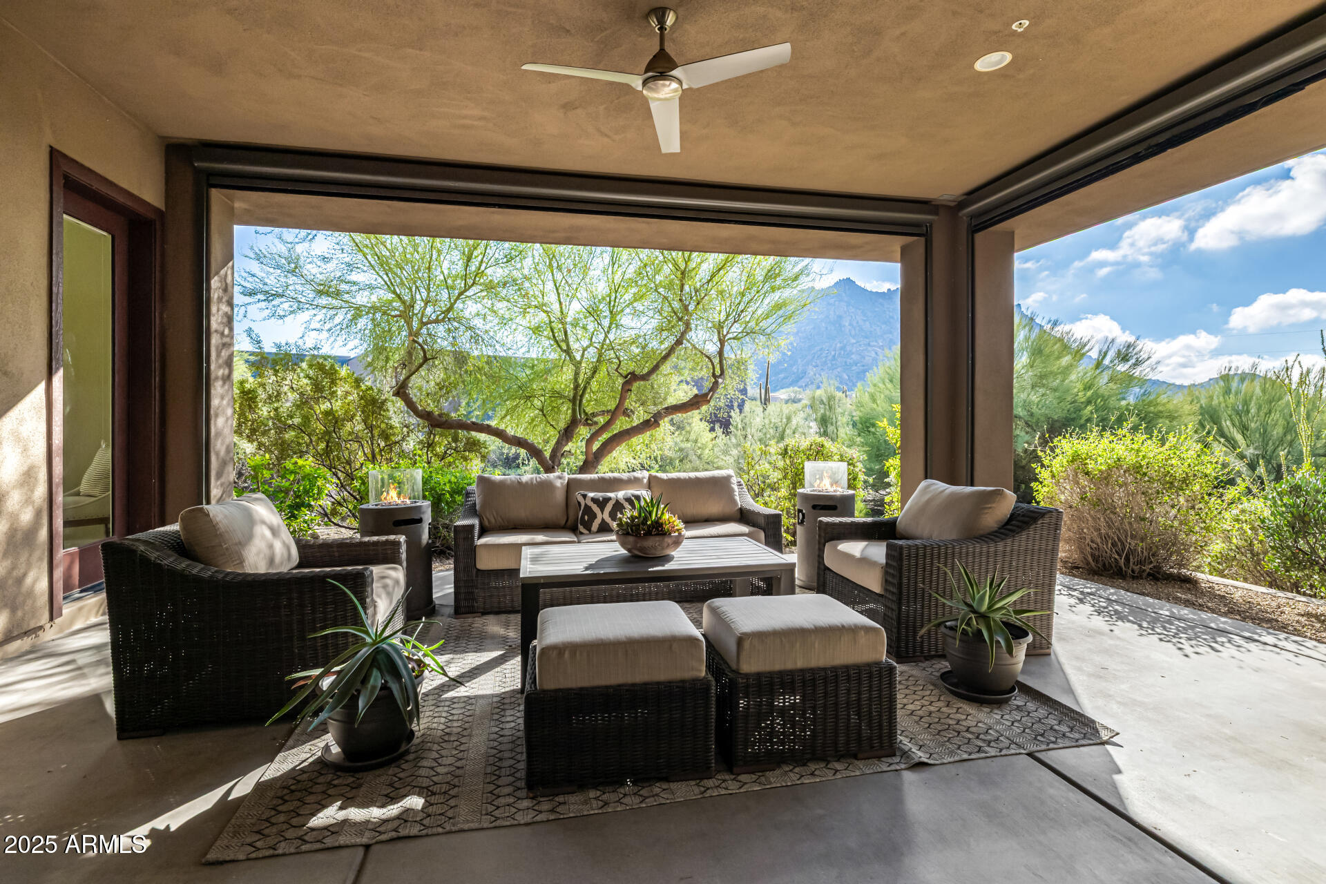 27000 N ALMA SCHOOL Parkway 1032