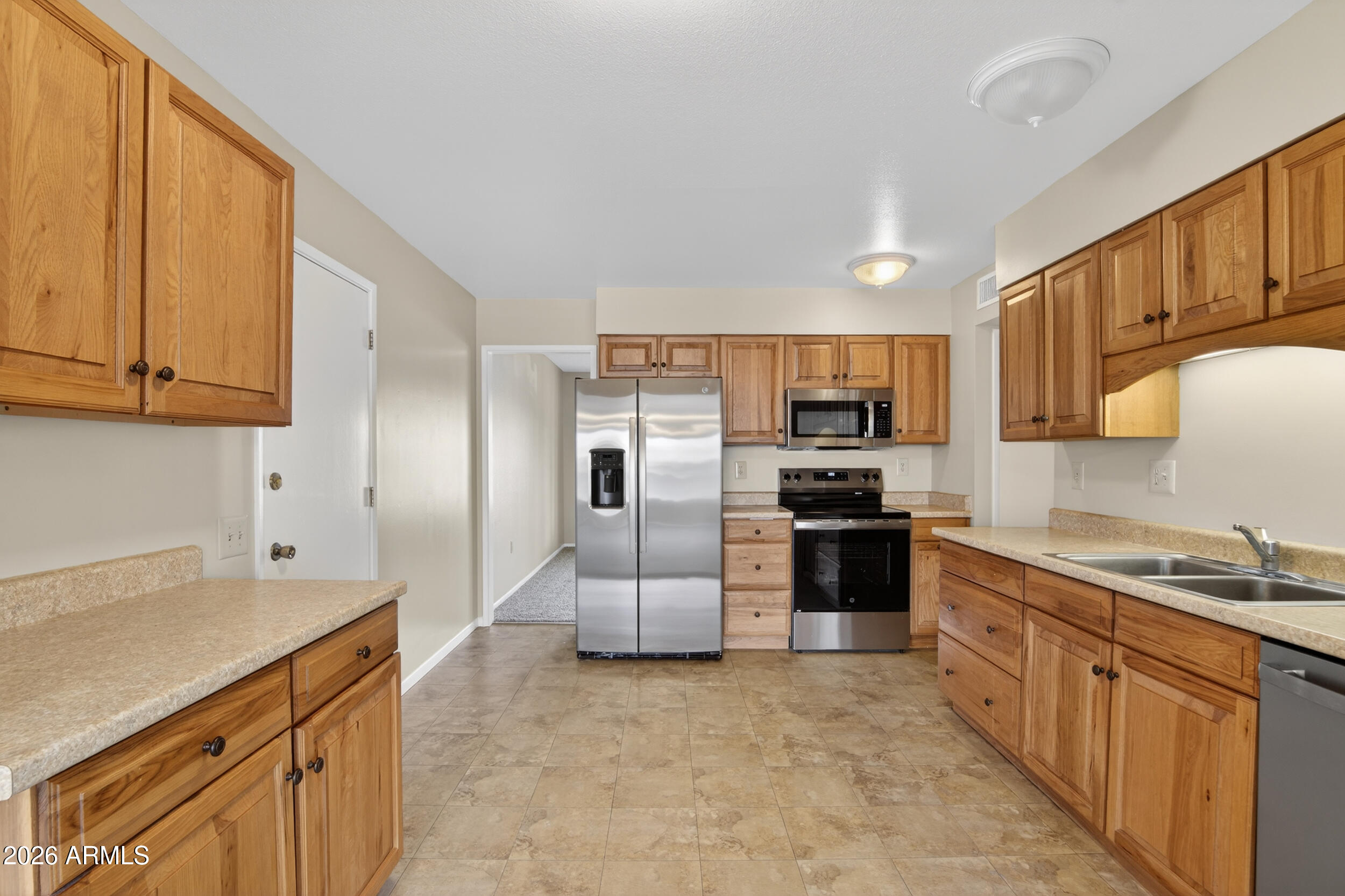 13415 W SHADOW HILLS Drive