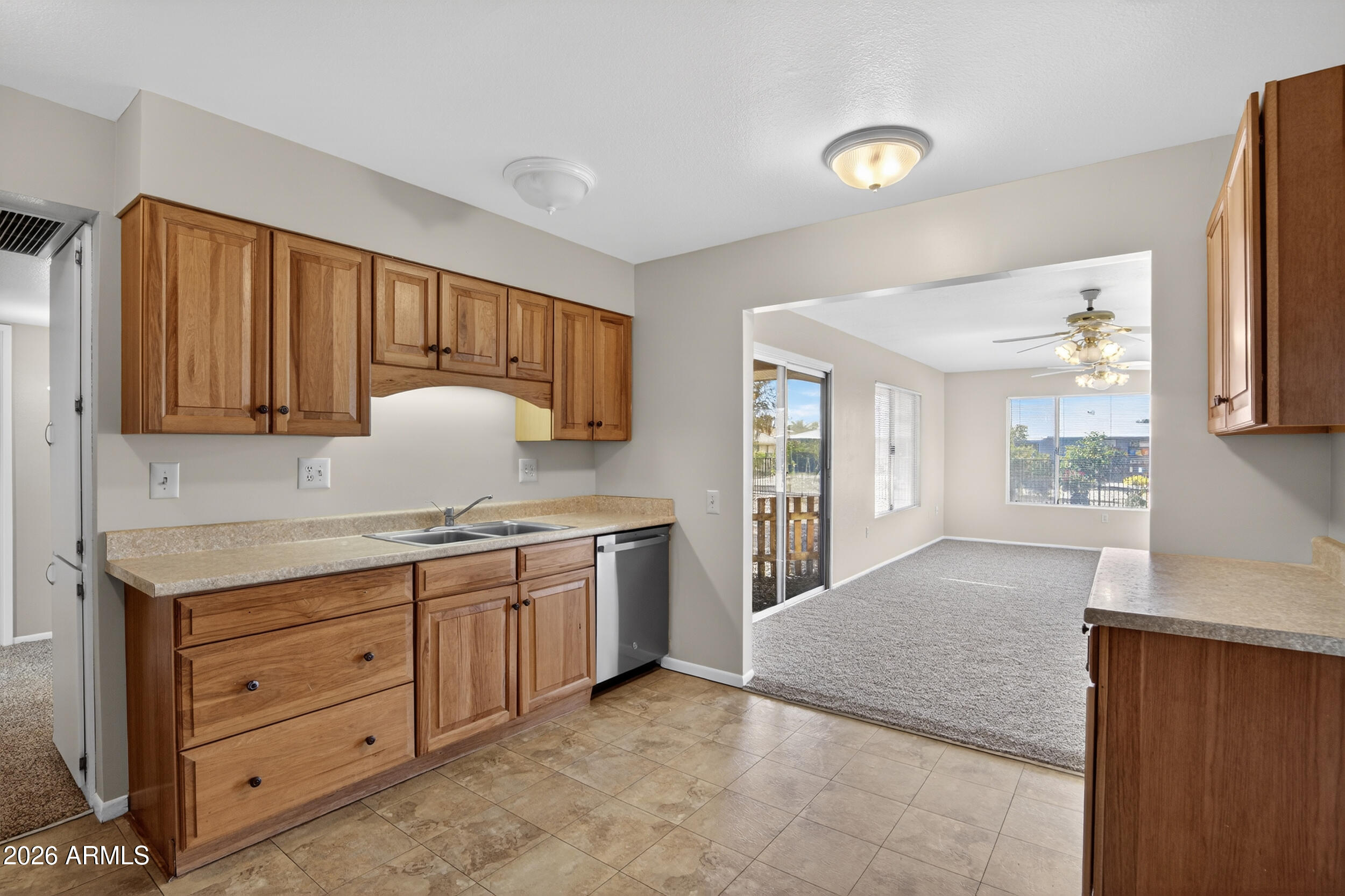 13415 W SHADOW HILLS Drive