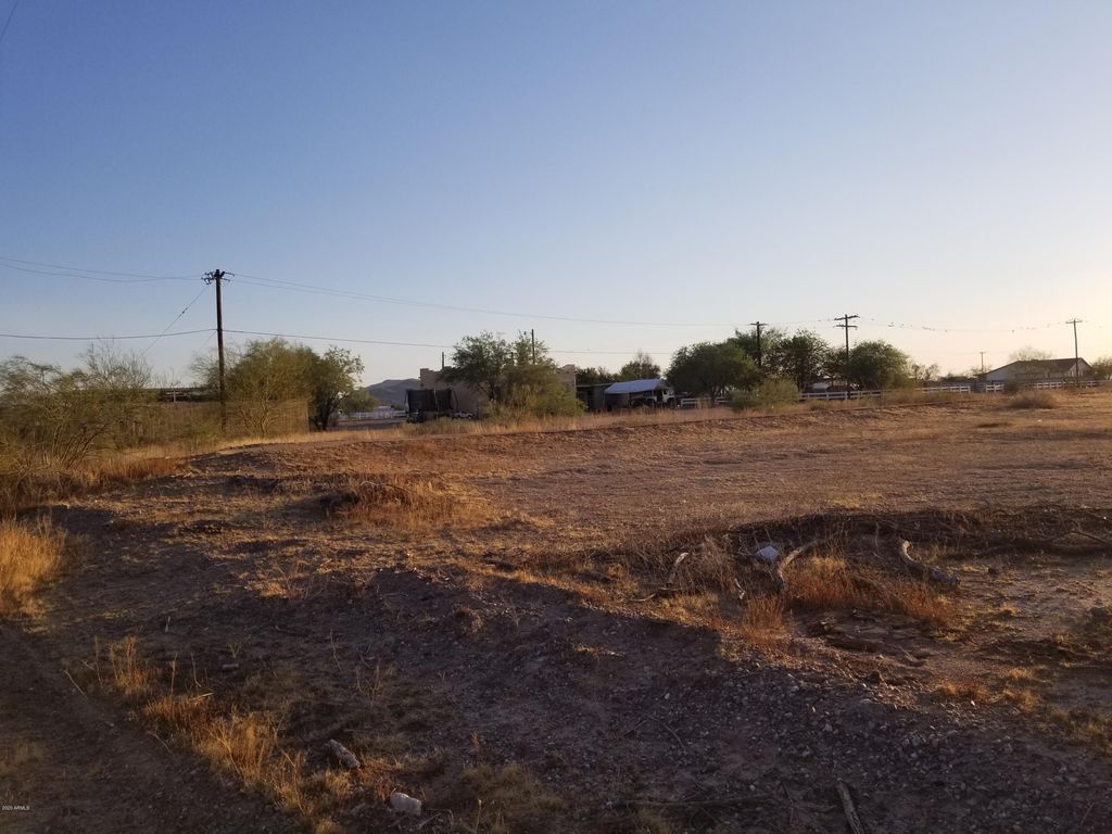 Photo of 5 S Chuichu Road #-, Casa Grande, AZ 85193 (MLS # 6675301)