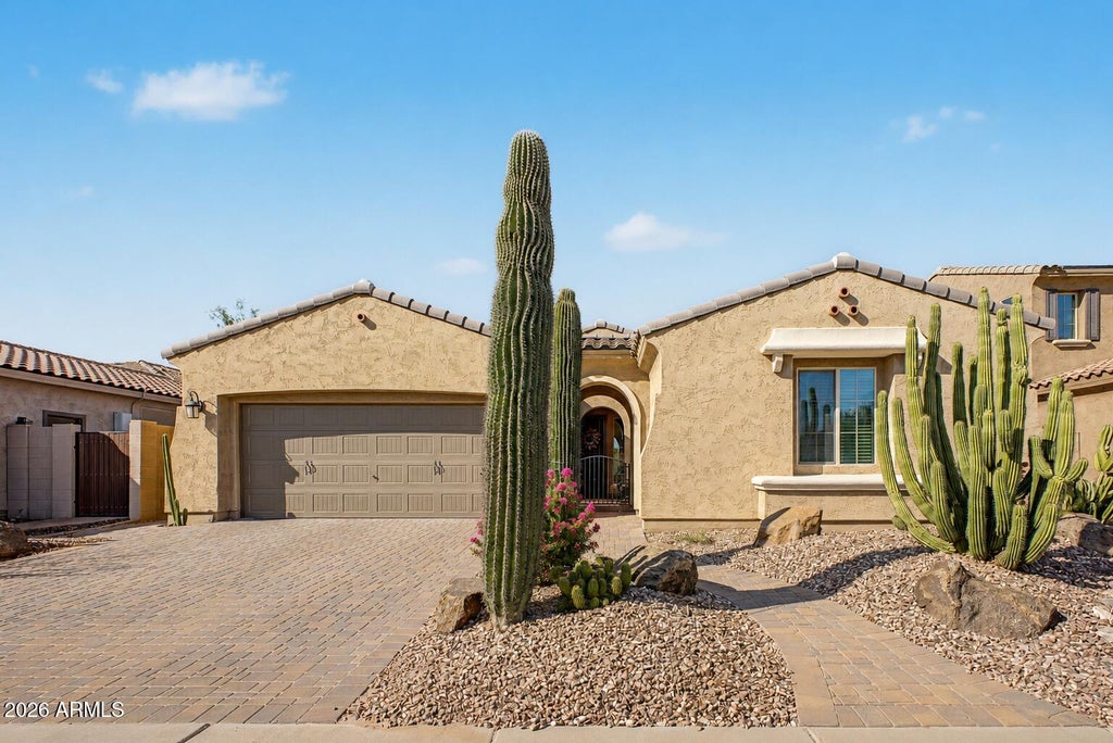 Photo of 14398 W Almeria Road, Goodyear, AZ 85395 (MLS # 7065100)